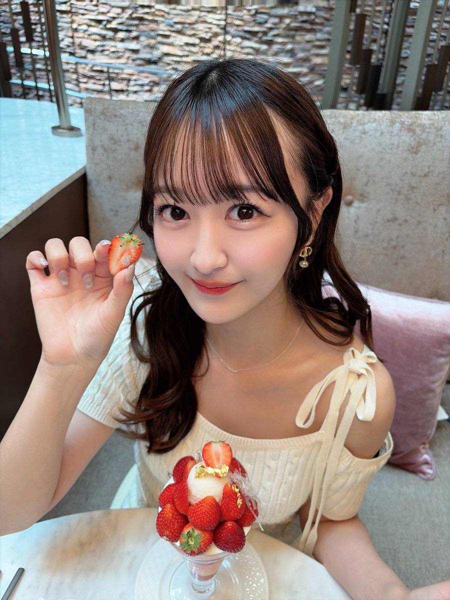 小日向わかな 【ワガママなラストノート】 tweet media