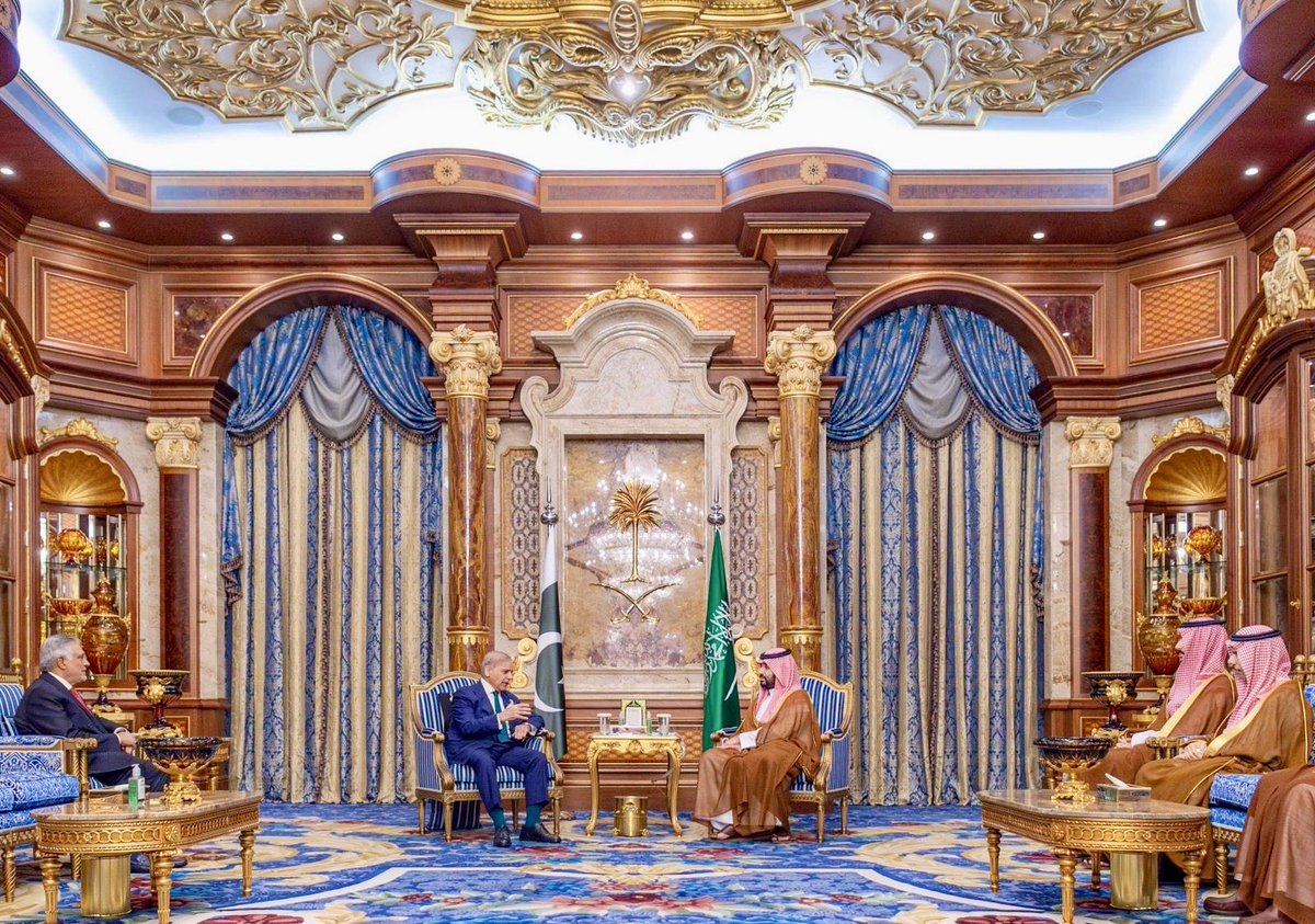 Ishaq Dar tweet media