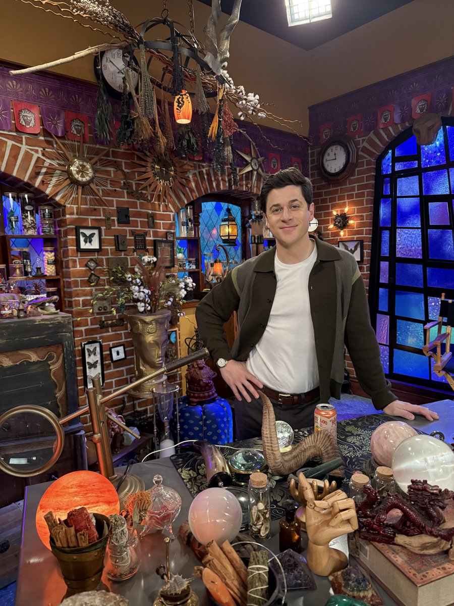 David Henrie tweet media