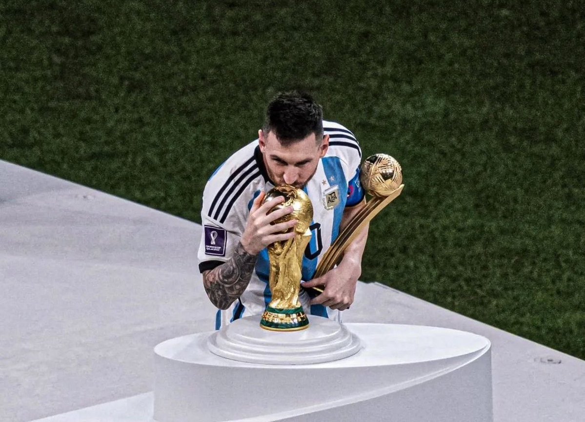 Mr. Adams tweet media