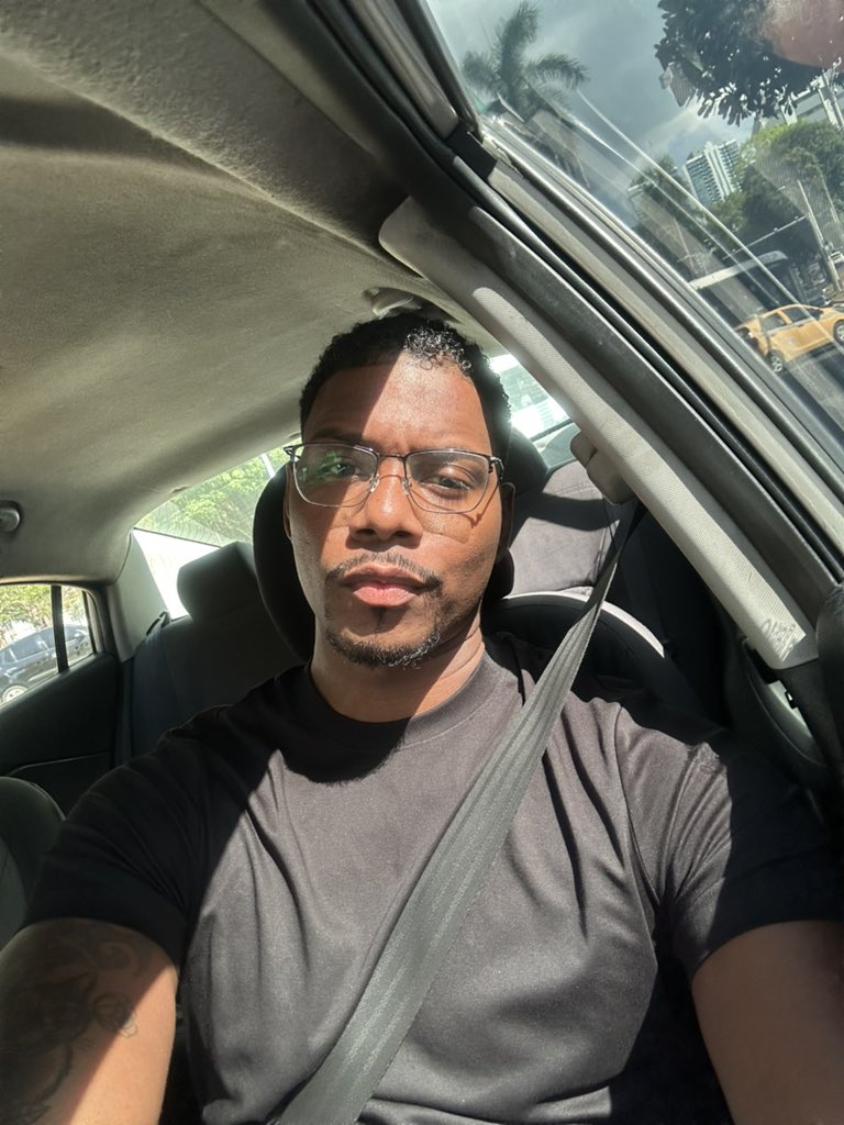 Panameño🔥 tweet media