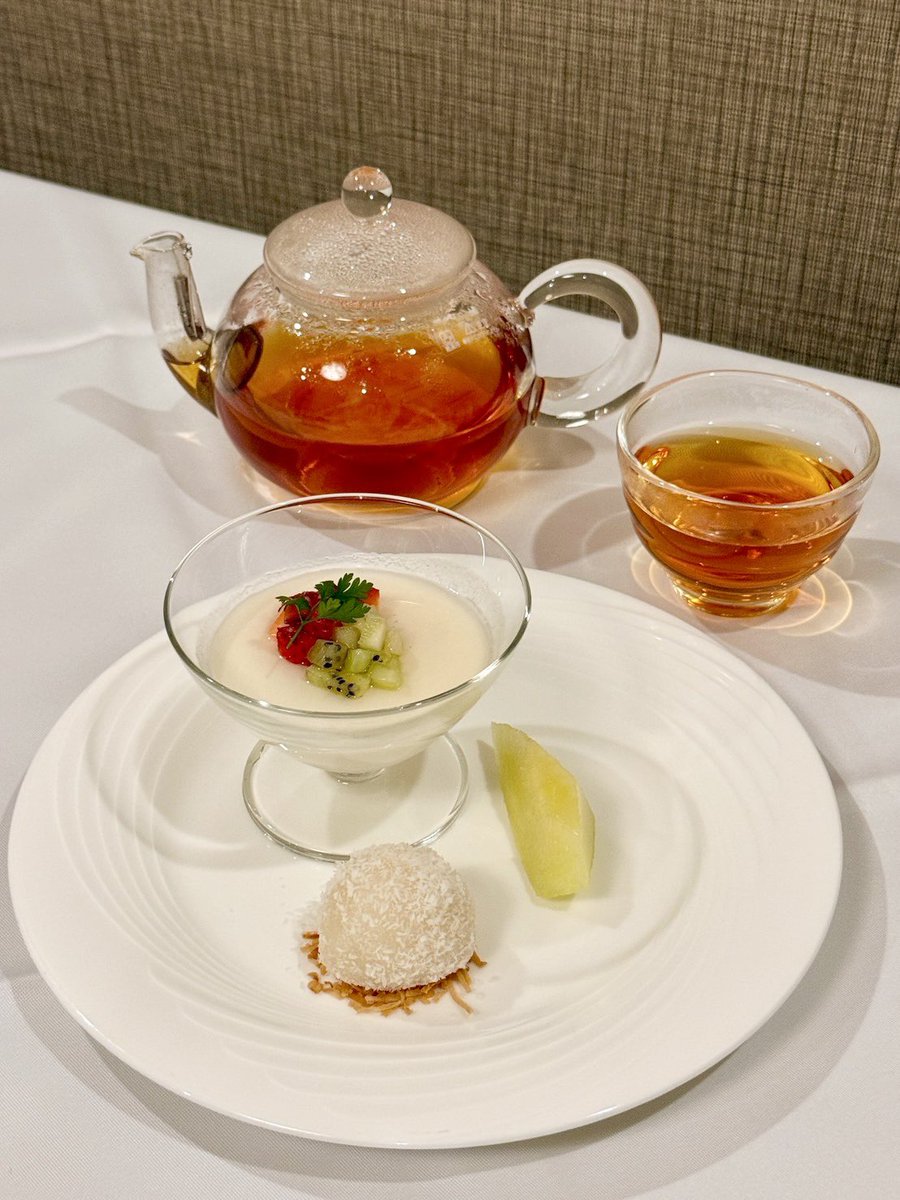 石塚かおりのBrand new day tweet media