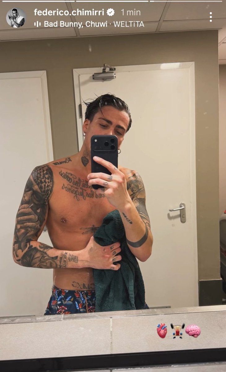 iopessima 🌷♋️ tweet media