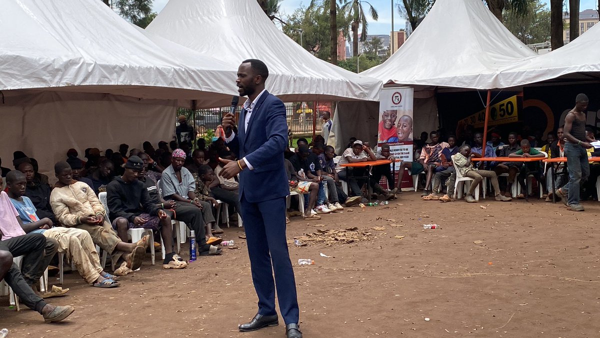 LawyerWaGhetto's tweet photo. I had the honor of speaking at Pan African Freedom Square in Nakivubo, 
as we commemorated the International Day of Street-Connected Children.
Reflecting on our days at @UWESO1 , reminded them that their lives carry purpose in God,and circumstances do not define their destiny. https://t.co/A4CoVk1Qx9