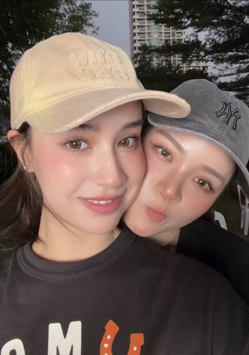 ingfahAustin's tweet photo. My babies #Ginjay #ginnynatnicha #jaynaangelina #poisonouslovetheseries https://t.co/XtUmGJ334G