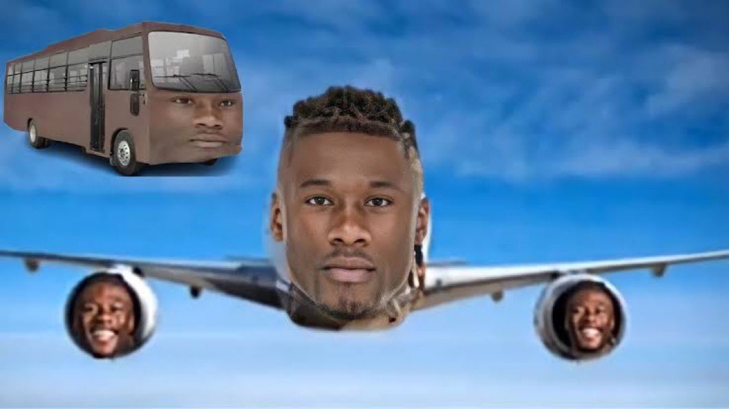 𝐍𝐚𝐮𝐭 tweet media