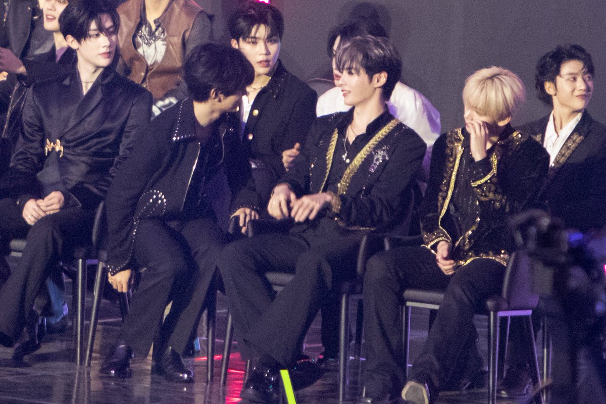 ku ☼ ✧ ☪︎ tweet media