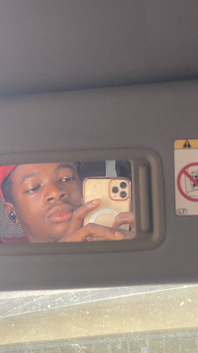 Doyin_stormze's tweet image. #stressless
#viral