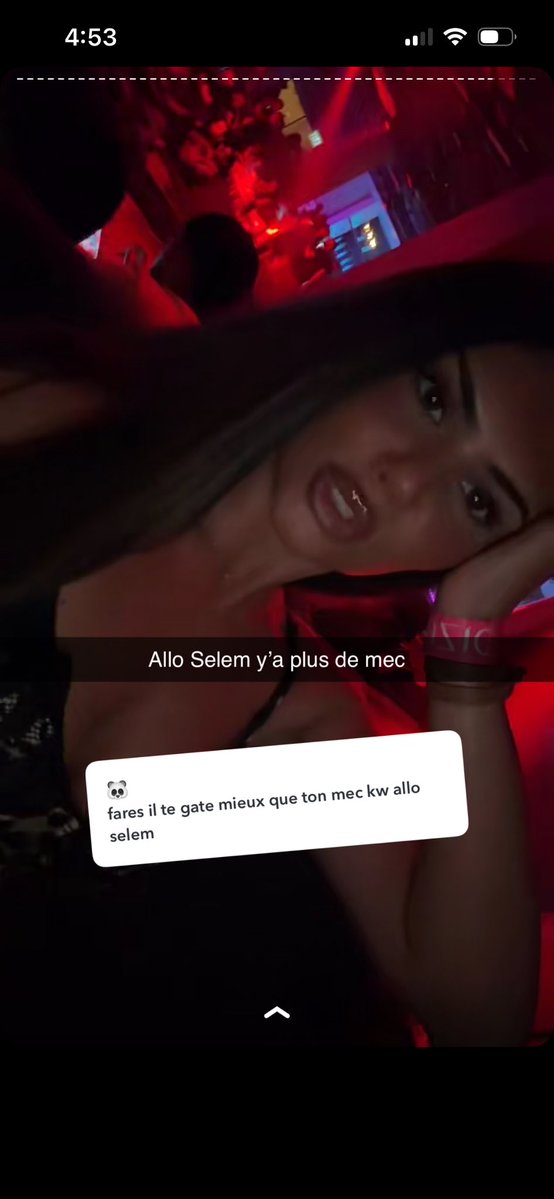 lyricrkive's tweet image. c'est lui qui l'a tej hein #inesbvc