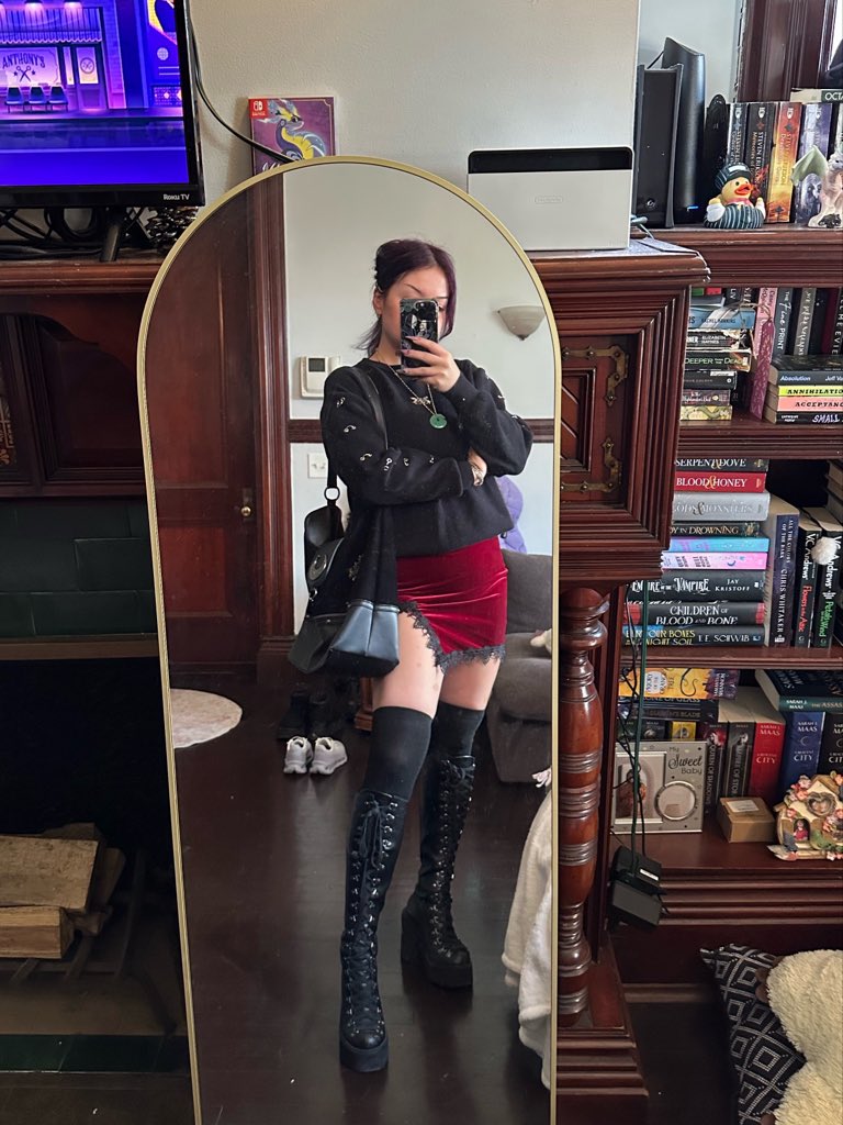𝖑𝖎𝖙𝖙𝖑𝖊 𝖘𝖚𝖌𝖆𝖗 🦇 tweet media