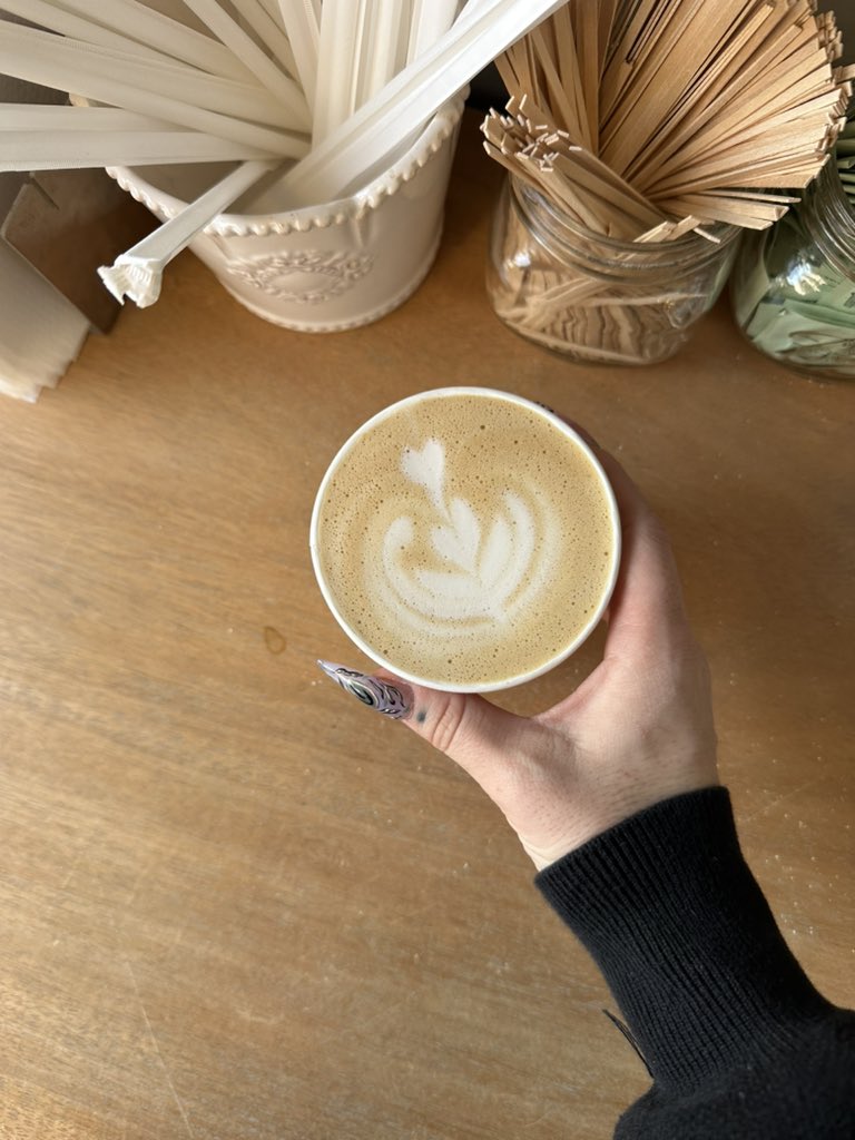 𝖑𝖎𝖙𝖙𝖑𝖊 𝖘𝖚𝖌𝖆𝖗 🦇 tweet media