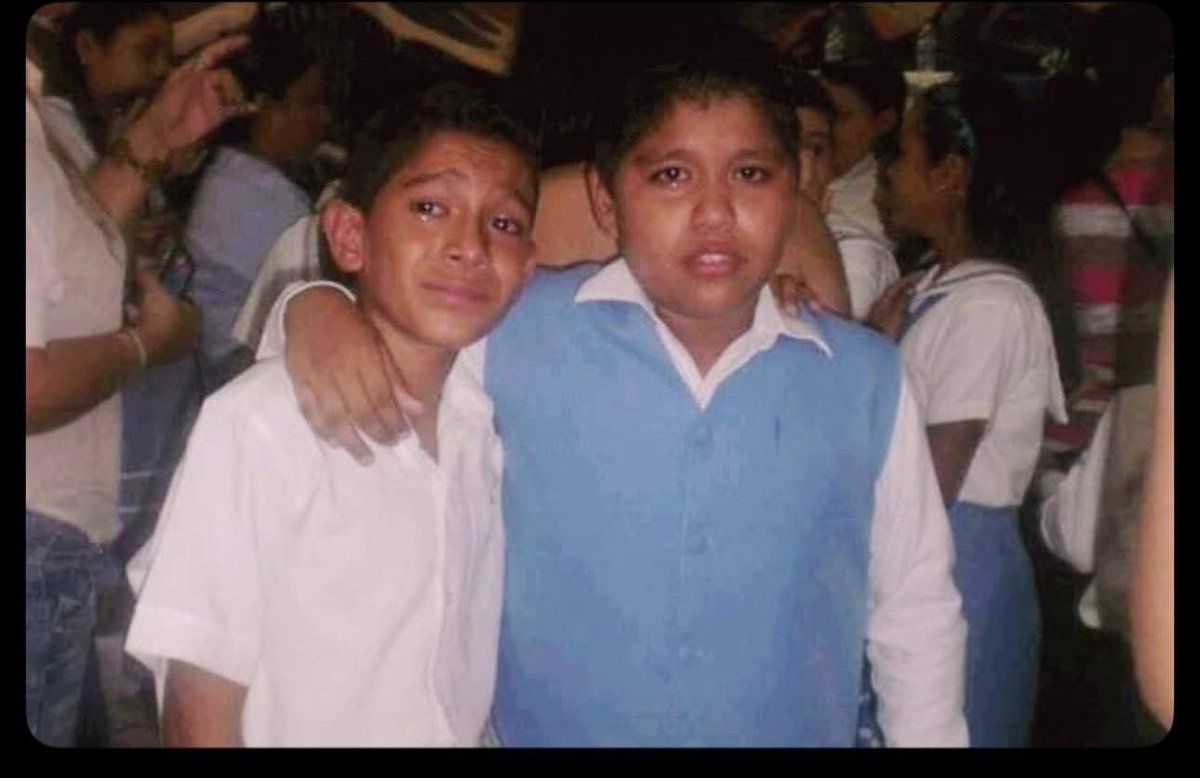 Mi amigo madridista y yo después de quedar eliminados de la Champions.