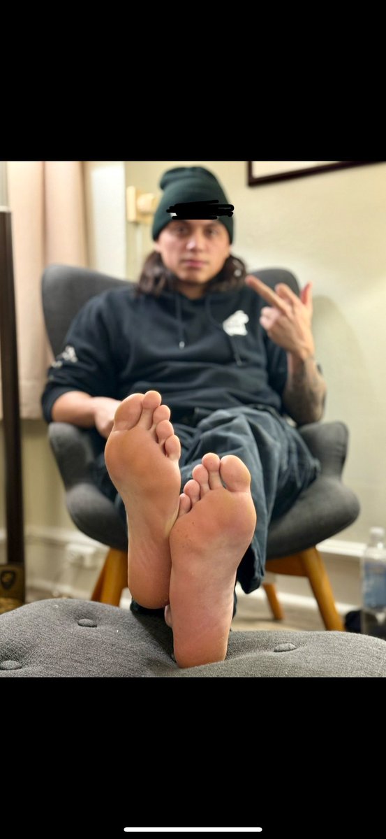 sunday treat, let me know what you think #findom