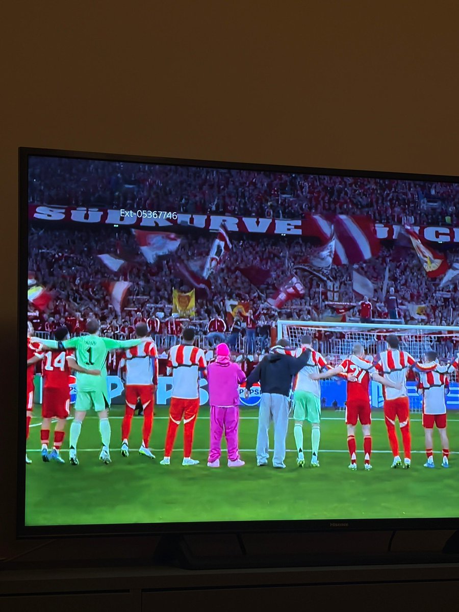 mia guethe tweet media