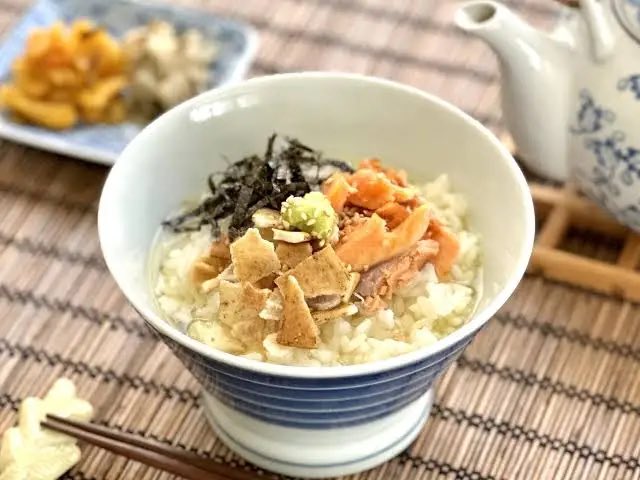 マナトット tweet media