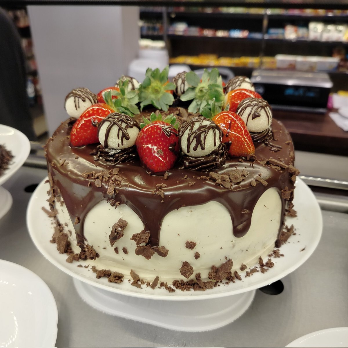 flopisflopada's tweet photo. Bolo de ninho com Nutella ❣️ https://t.co/vPy2QgZ6oO