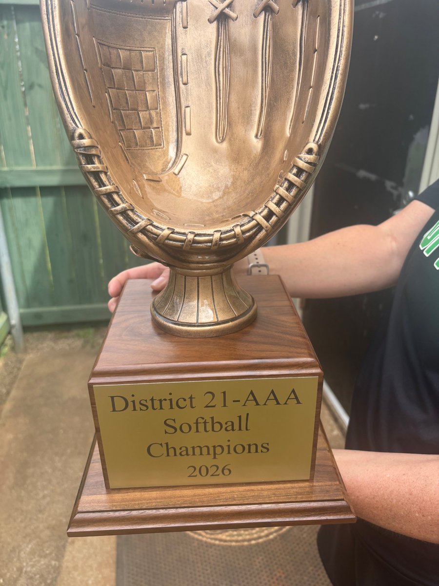 🏆🥎💚

#champs #keepthemo
