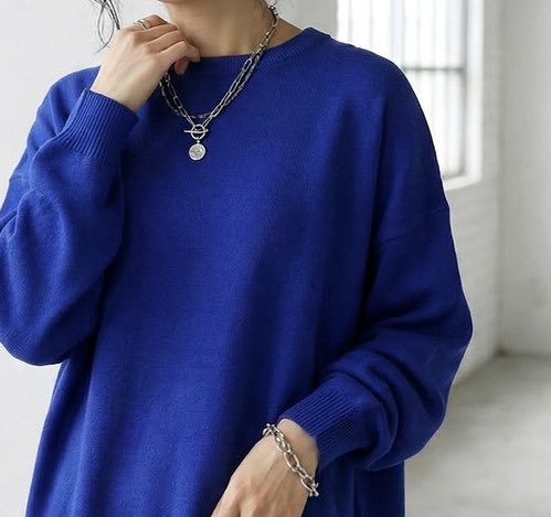 おはようございます☁️
朝は涼しかったので
Blueニット着て🏠出ました☺️