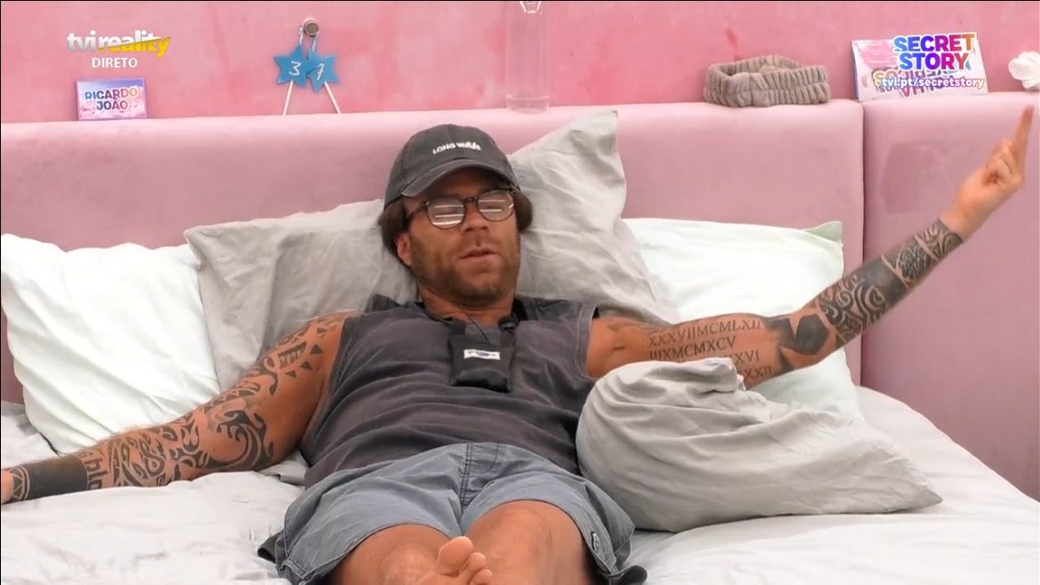 ADIOOOS, consegues levar o Hugo contigo?  #sstvi