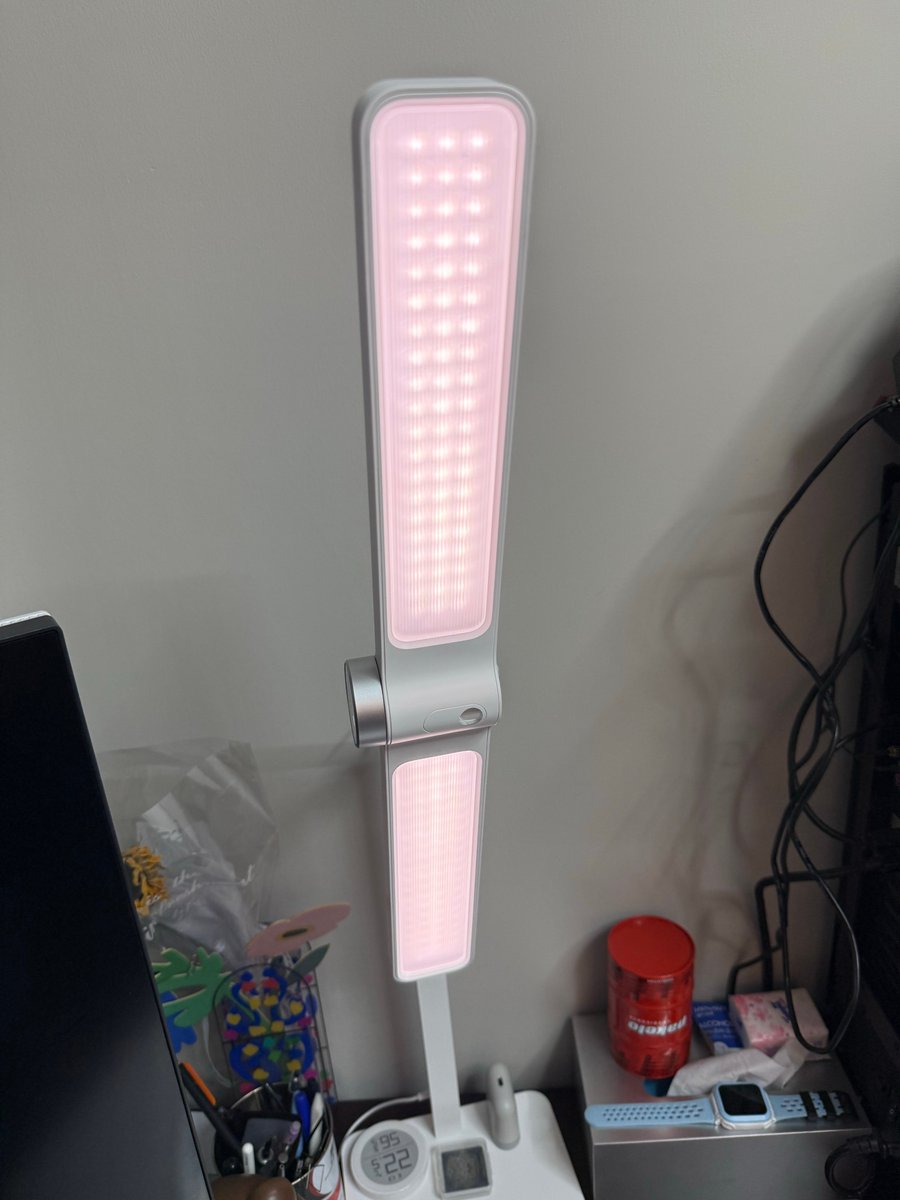 Darren hyde tweet media