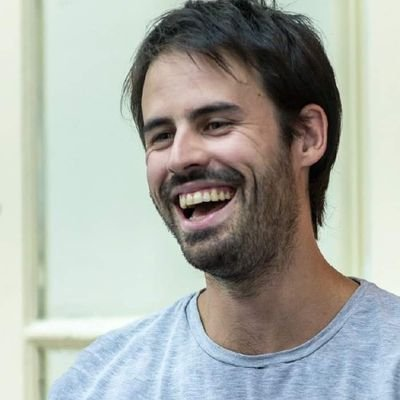 #Ahora en #ElRepaso📰conversamos con el médico generalista <a href="/matigallastegui/">Matias Gallastegui</a> sobre el desfinanciamiento del PAMI, la eliminación del programa Remediar y la modificación de la Ley de Salud Mental que busca impulsar el gobierno nacional.

💻provinciaradio.com.ar