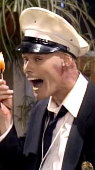 Helmholtz Watson tweet media