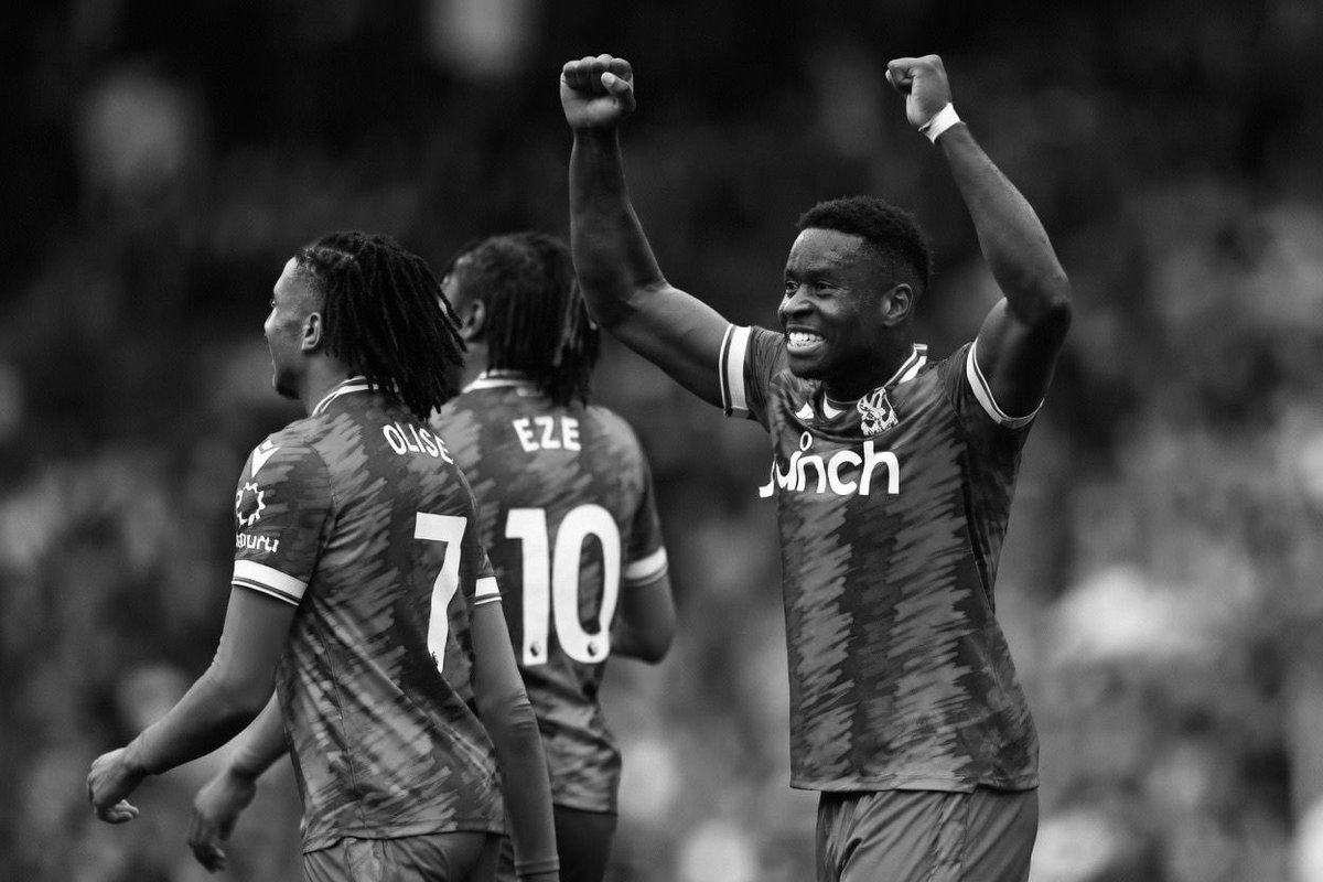 PalaceReport's tweet photo. 💔 https://t.co/Wc7AHFlMwF