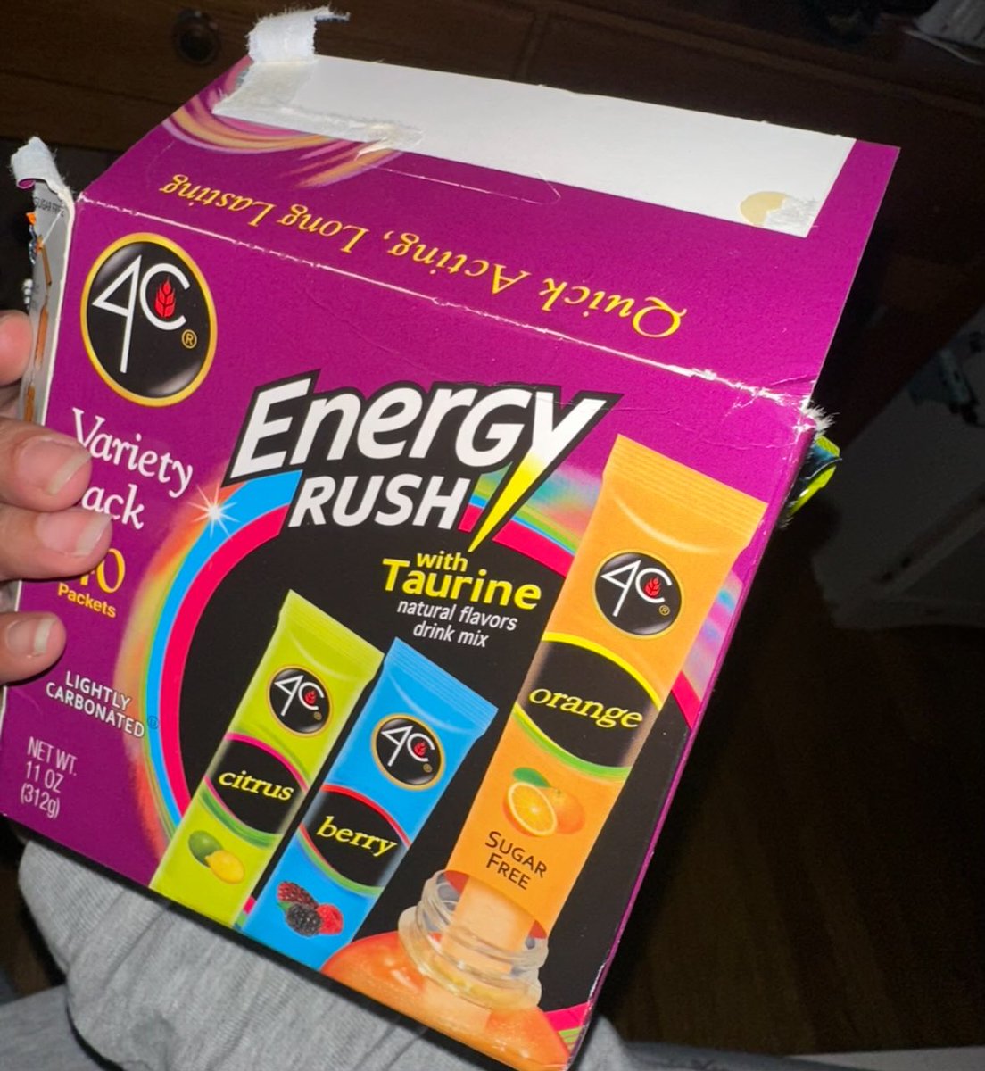 eva 🌺 (E💗A) tweet media