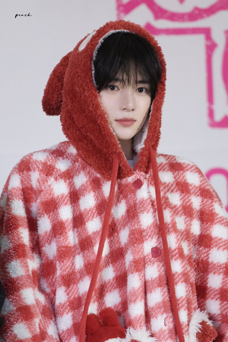 모에모에규 tweet media