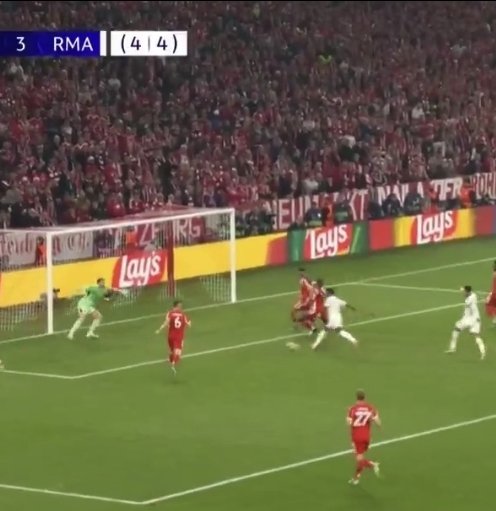 Minuto 70 era el 5 a 4 y Vinicius jr decidió convertirse en "Eu Farei"
Jodido