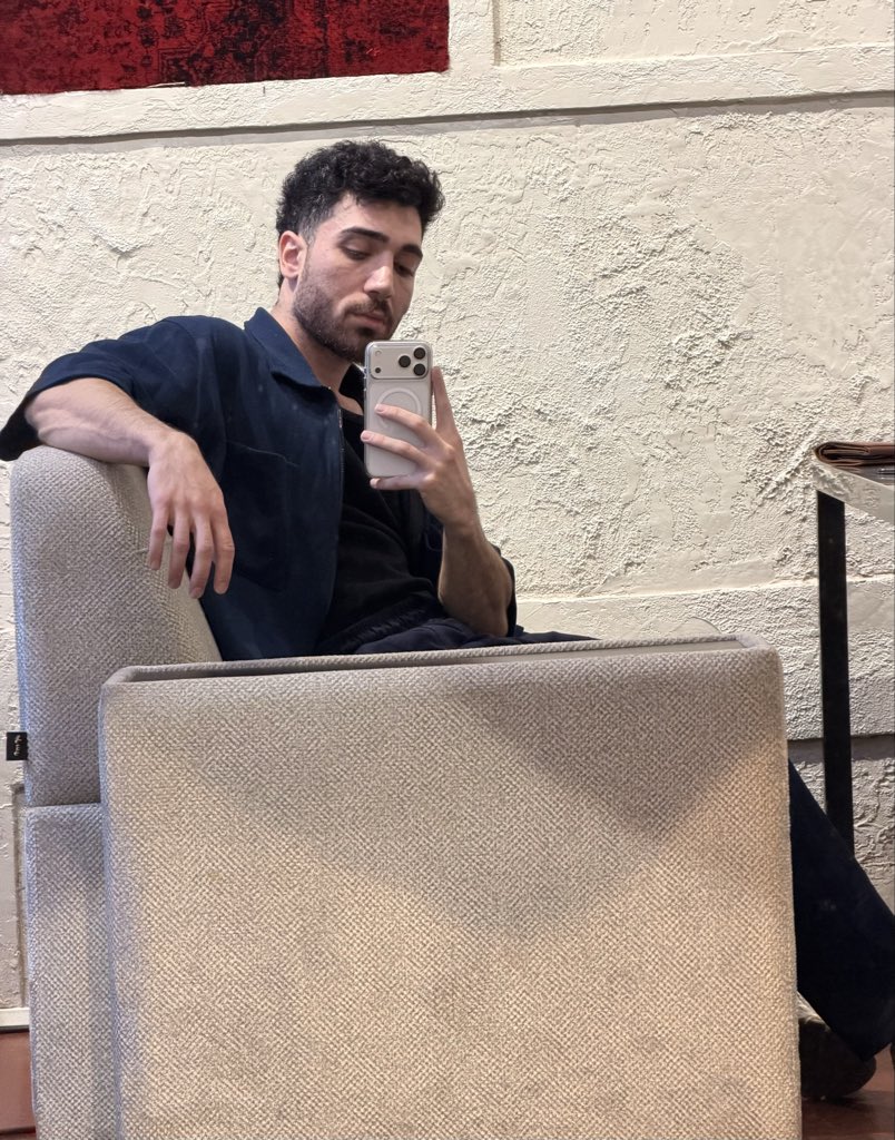 قانون مدآر(اصلی) tweet media