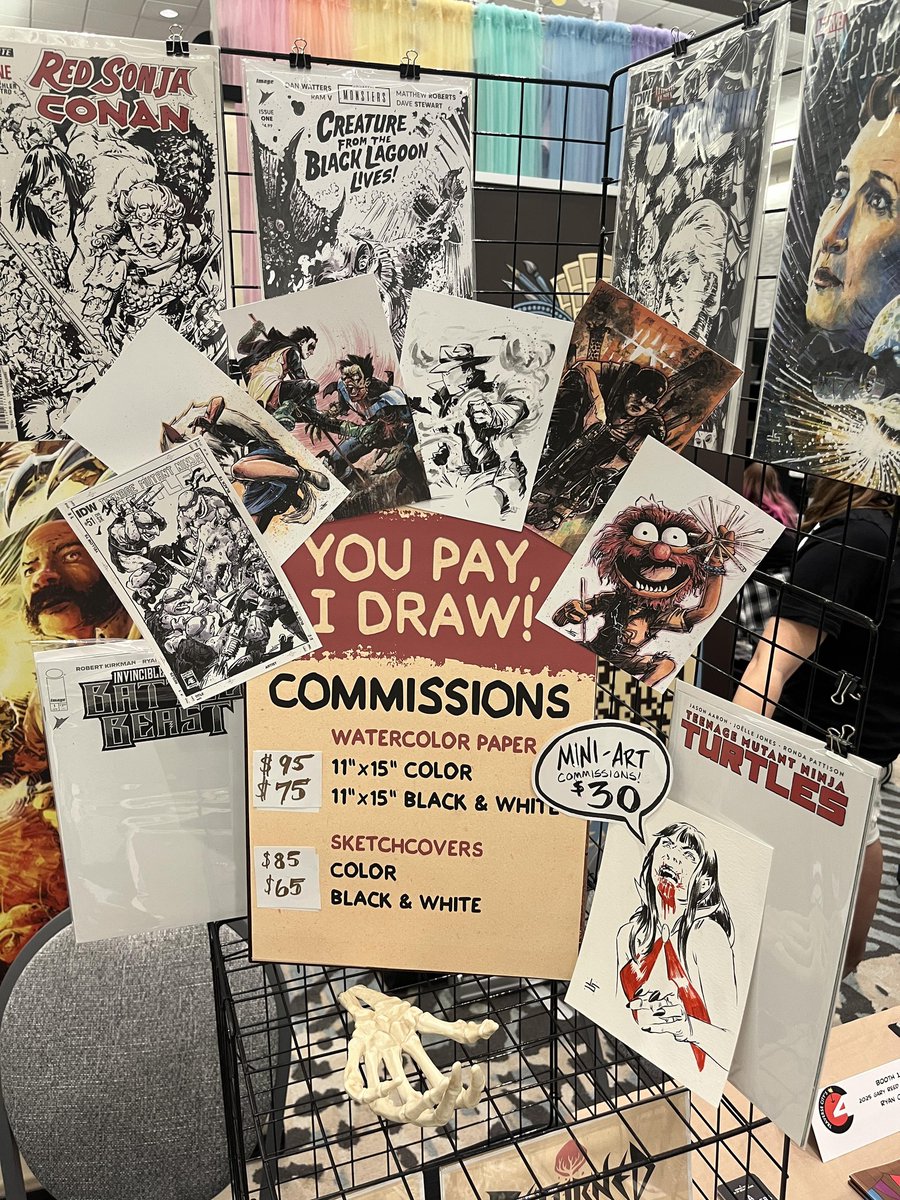 strutzart's tweet image. Lansing! Saturday! LICZ Fair at Grewal Hall 11-5pm. Come grab Returned Part One &amp;amp; Two, Montresor, Poe stories, and more spooky comics! #licz #zines #indiecomics