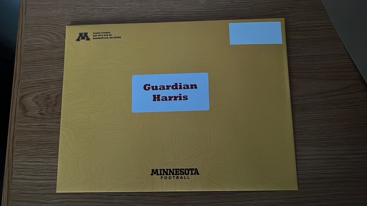 HarrisGuardian's tweet photo. Thanks @coachstanard and @Tanner_Snustead for the letters. Me and my family enjoyed reading them! https://t.co/siwnm3bfuB