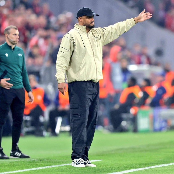 SNK 𝕏 tweet media