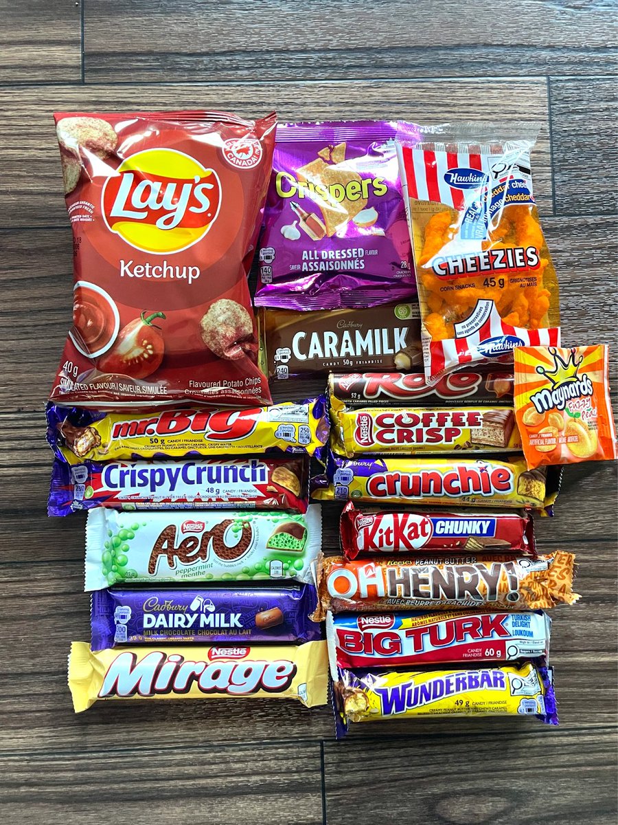 portraitcorner's tweet photo. Canadian snacks 😋🇨🇦 https://t.co/VZB09ItrMQ