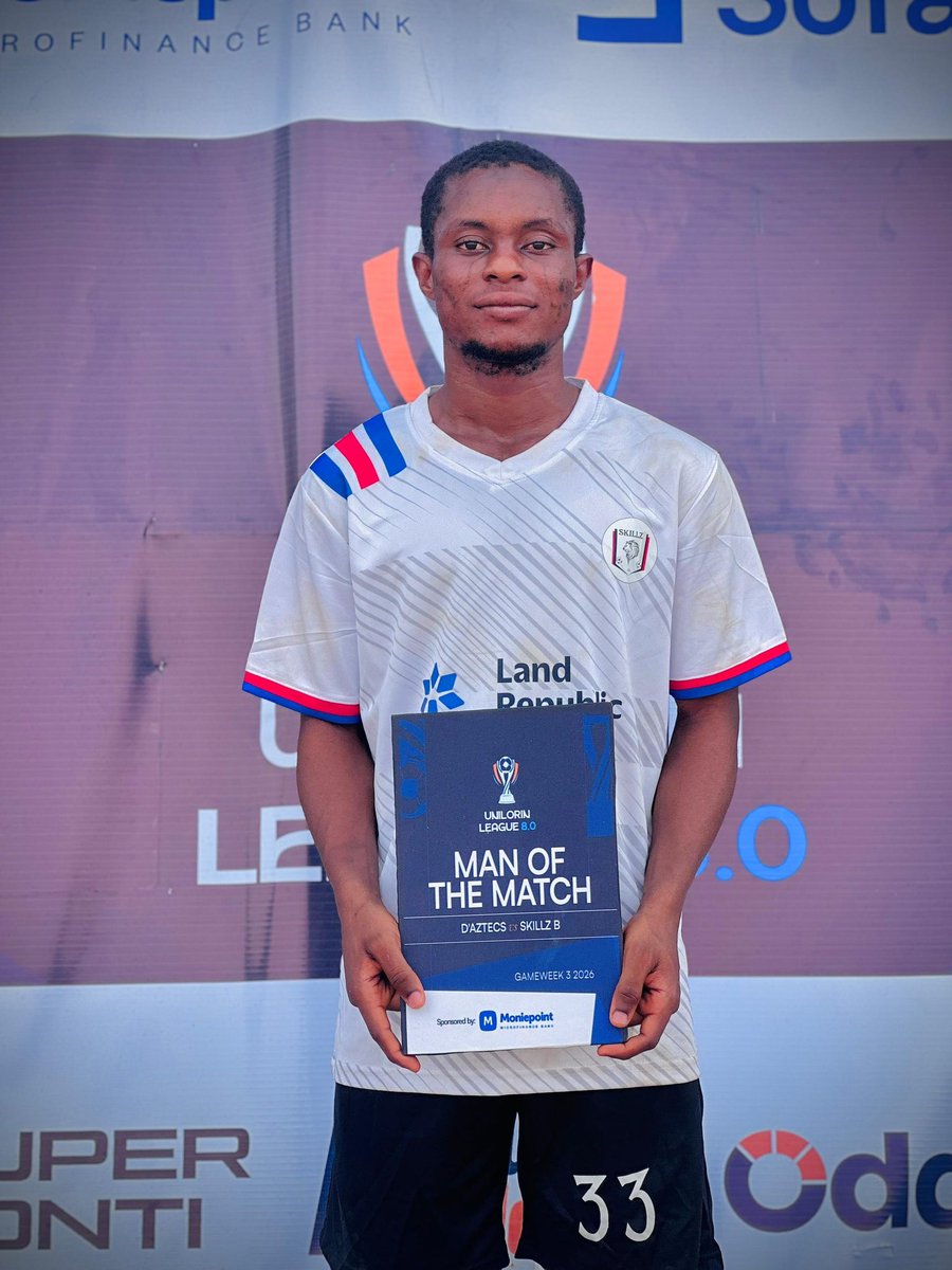 UNILORIN LEAGUE 8.0

Ibrahim Abdulhazeez wins the <a href="/unilorinleague/">Unilorin SU Football League</a> Moniepoint Man Of The Match award after a beautiful display against D'Aztecs FC

#NaWeBeSkillz | #UnilorinLeague8 | #DAZSFC | #Quest4Gold
