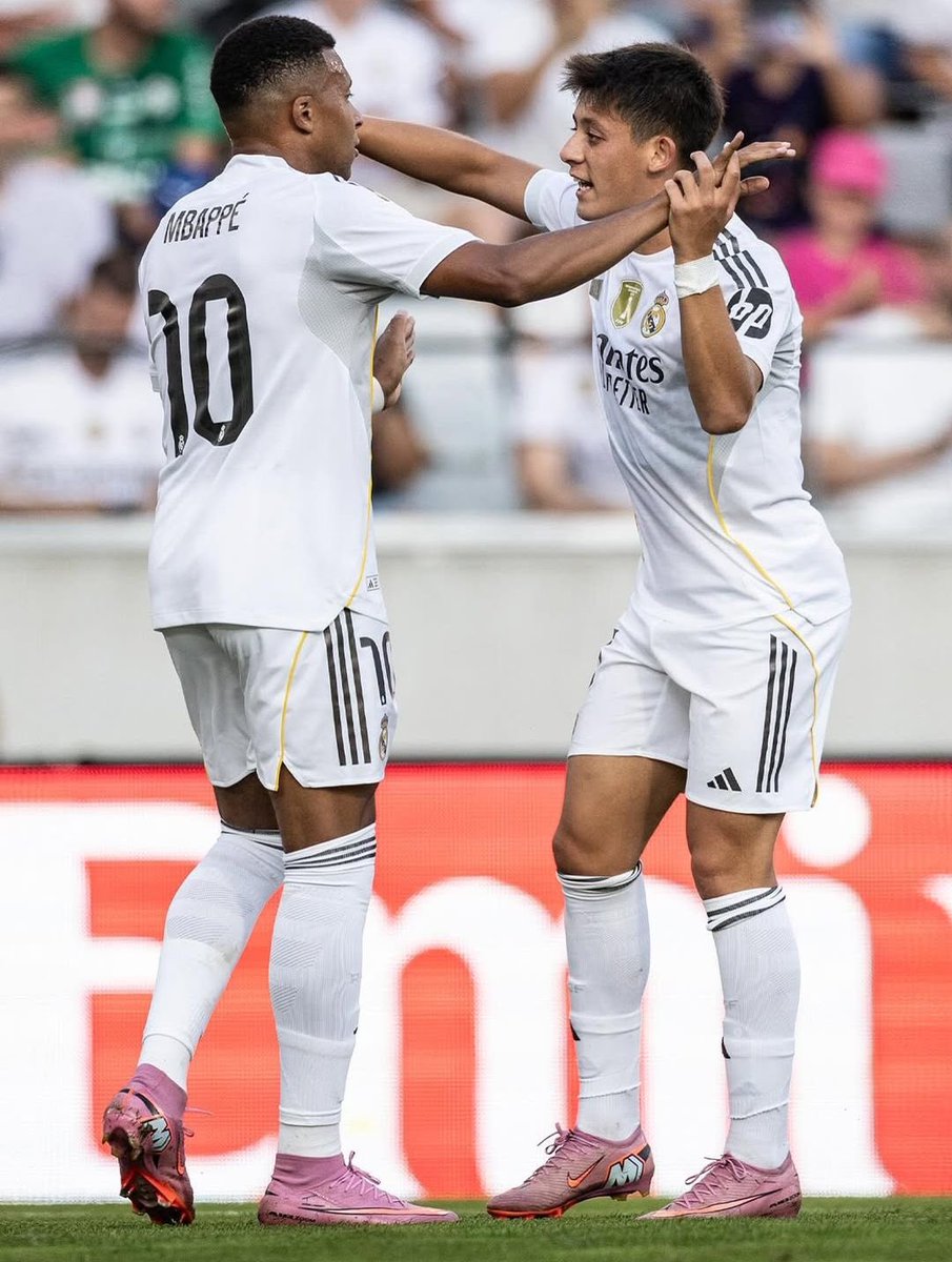 Mbappista🃏 tweet media