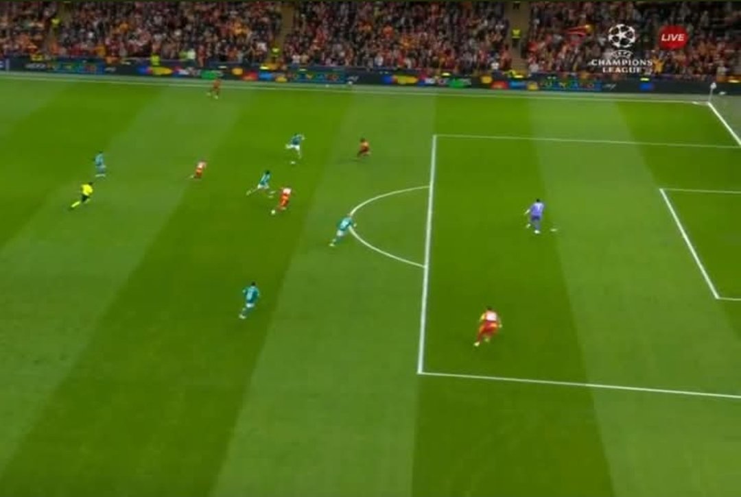 VictorLFC tweet media