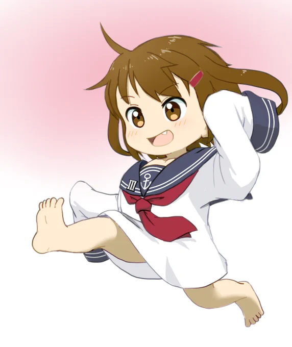 #これを見た人はお気に入りのローアングルを貼るおねがい