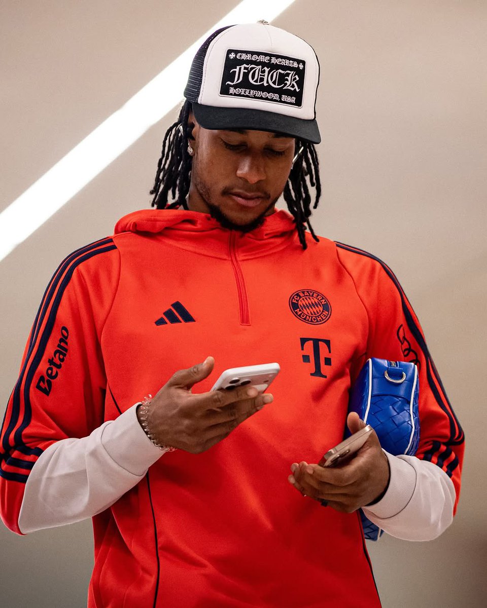 NoteSphere's tweet photo. Michael Olise is taking his Chrome Hearts swag to the UCL Semifinals. https://t.co/ZwbK2Yboin