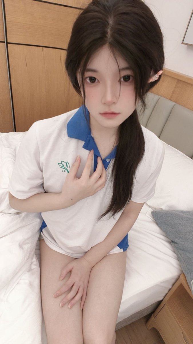 xiolmn1's tweet photo. #ts小鹿敏 #ts #男娘 #CD 小鹿已经成为ts啦 https://t.co/eXYYET1WL8