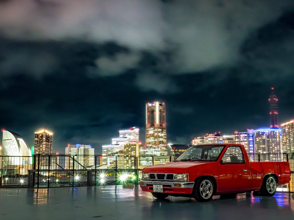NakedKouji's tweet photo. #あなたの愛車の夜の姿を見せて

#ダットラ 
#ダットサントラック
#DATSUN
#D21

#SR400
#SR534
#1JR 

#モンキー
#MONKEY
#Z50J 

#タクト
#tact
#AB07 https://t.co/yOtgNddXO7