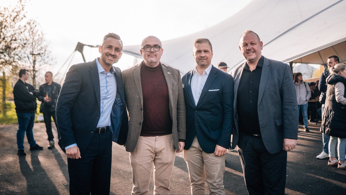 Ulrich Siegmund tweet media