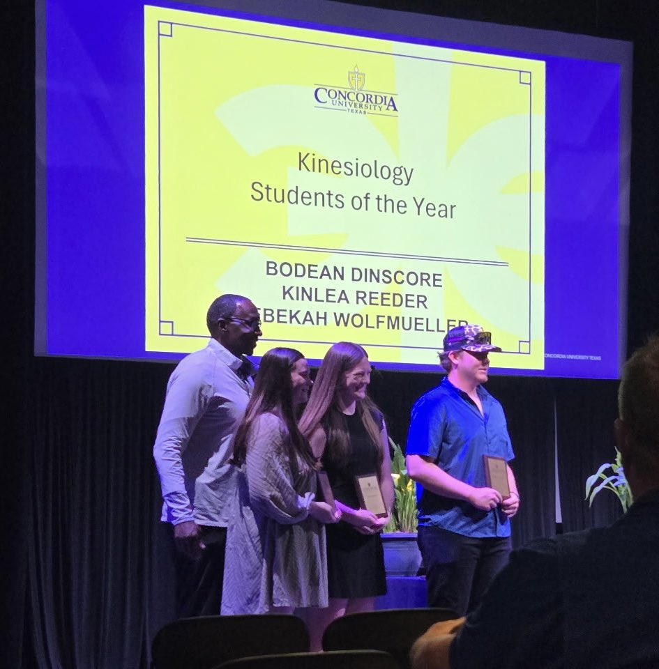 RusselReeder's tweet image. Double shout-out to my middle child Kinlea on this #taxday, AKA her #birthday…fresh off earning #kinesiology student of the year!  Headed to UTMB next fall for PT School. Just thought 212 of my closest followers would like to know…😂.