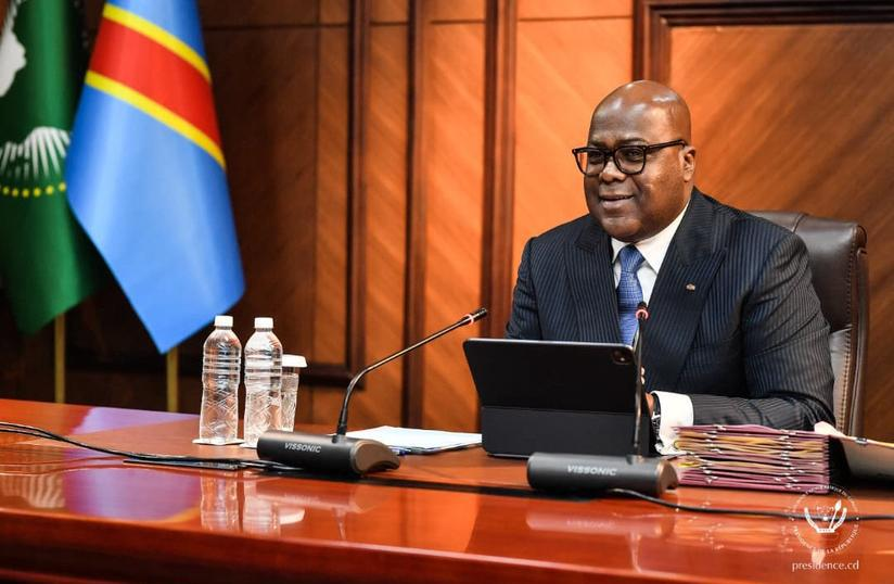 mediacongo's tweet photo. #RDC: @Presidence_RDC #Tshisekedi a présidé, aujourd'hui, à la #CitéUA, la troisième réunion extraordinaire du Conseil des ministres du gouvernement #Suminwa autour notamment de l'urgence humanitaire des déplacés à #Mambasa, en #Ituri et des victimes du conflit #Mbole-#Lengola à #Kisangani, (#Tshopo)