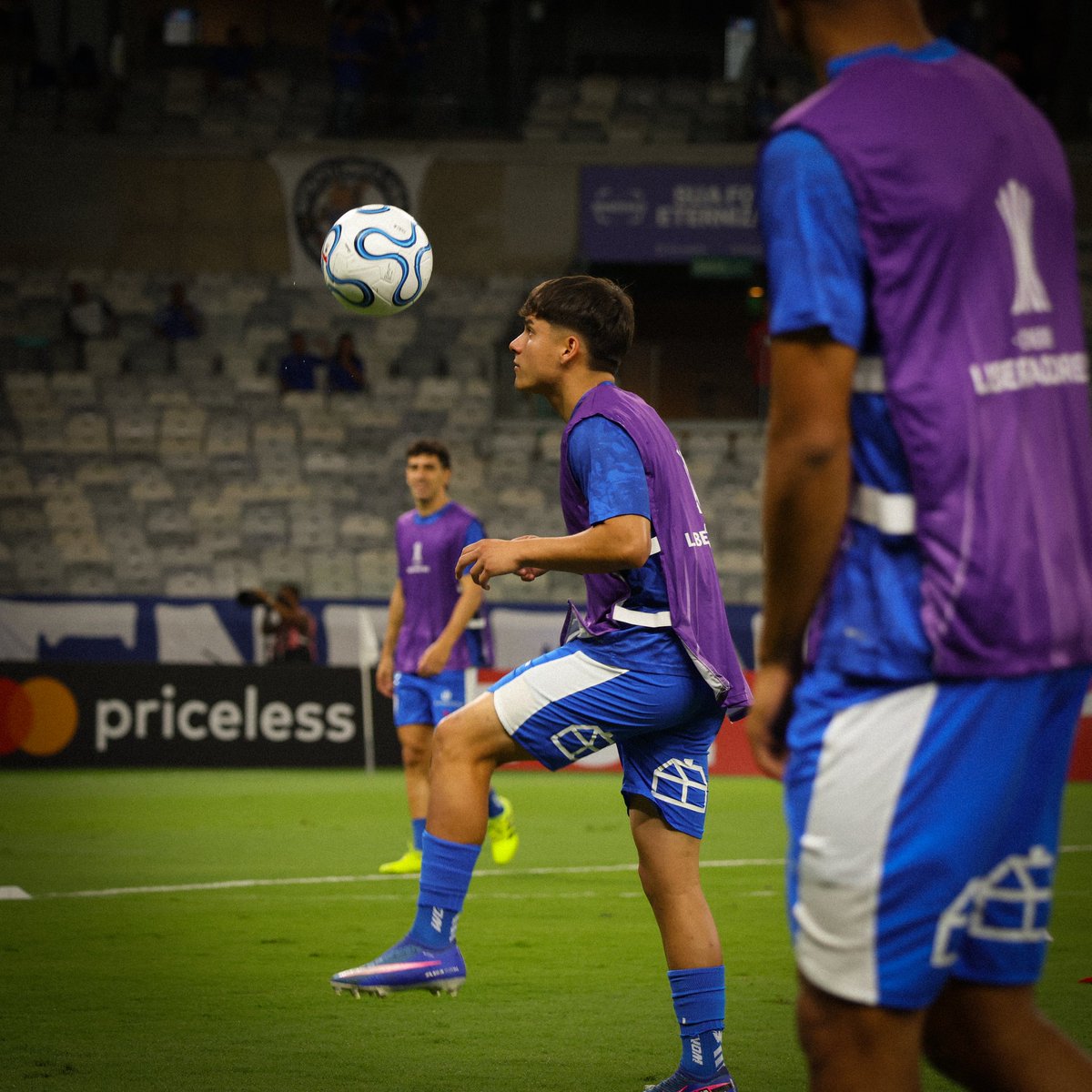 Universidad Católica tweet media