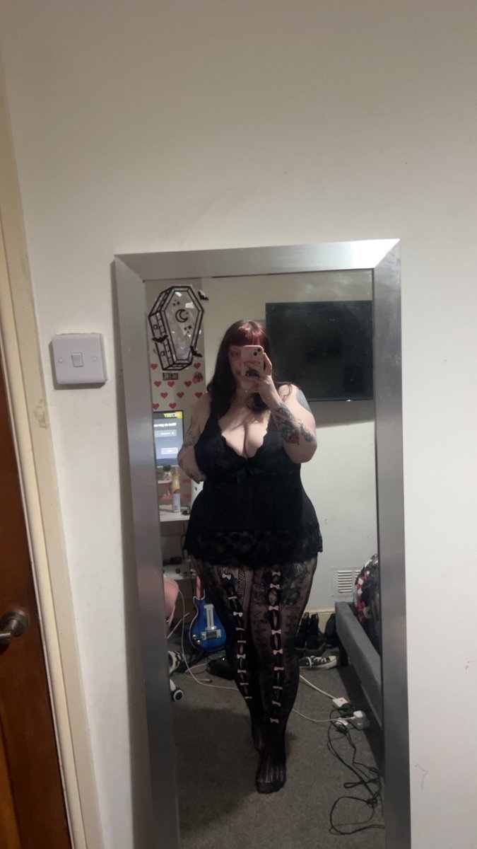 Emogoddess| new acc tweet media