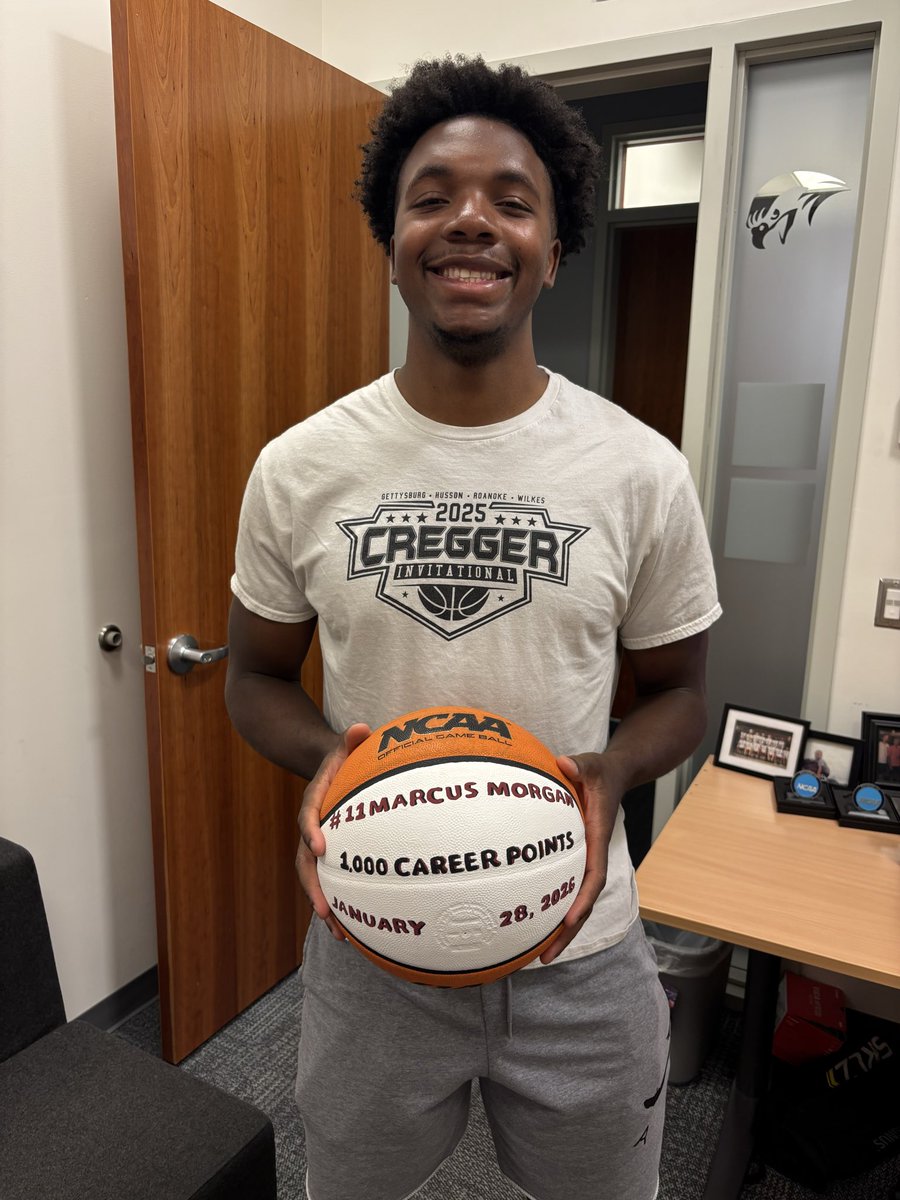 Roanoke Men's Basketball tweet media