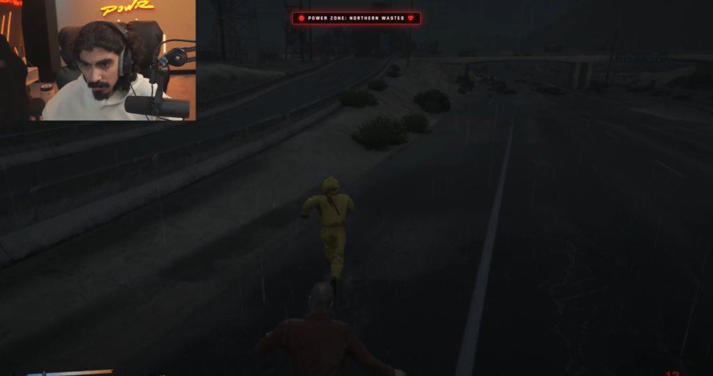 دنون tweet media