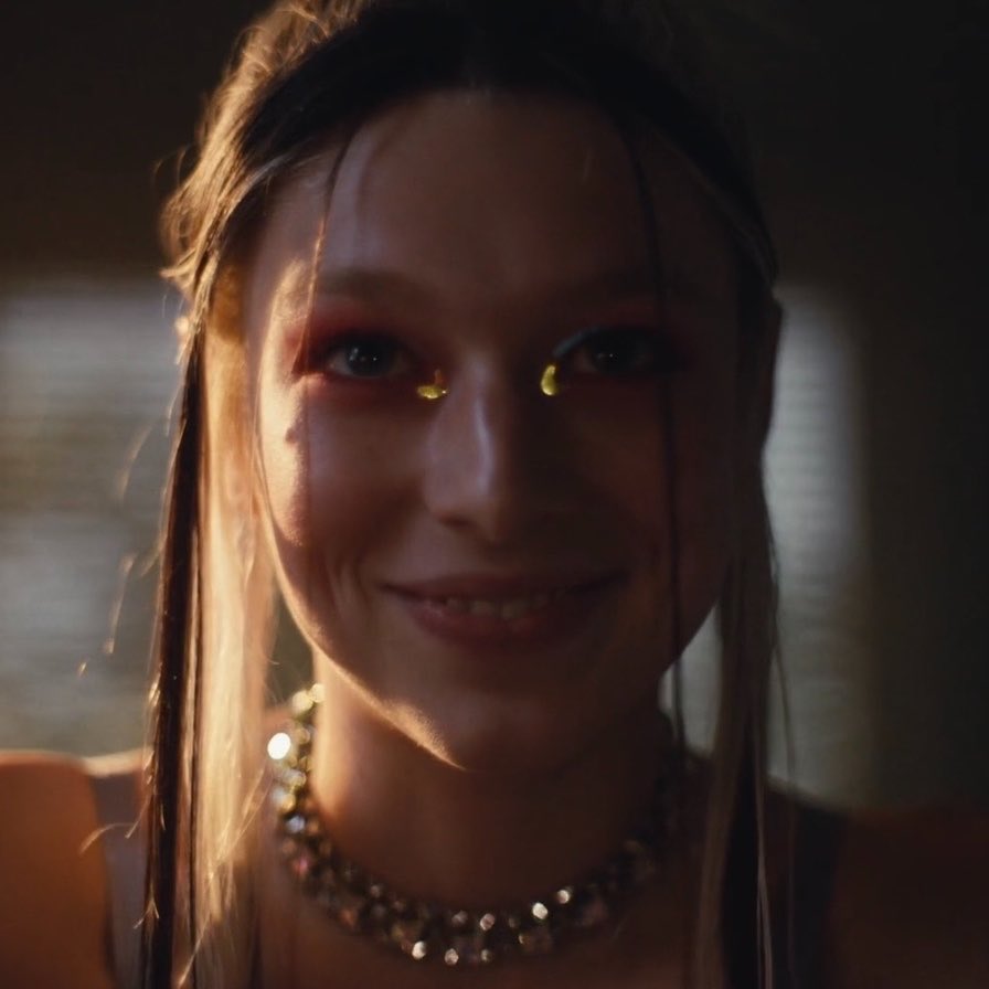 h ⋆˚࿔ tweet media